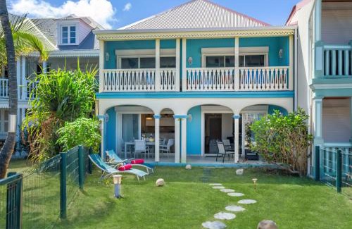 Orient Bay Casa | Sur la plage de la Baie Orientale, maison 4p avec jardin privatif et citerne d'eau !