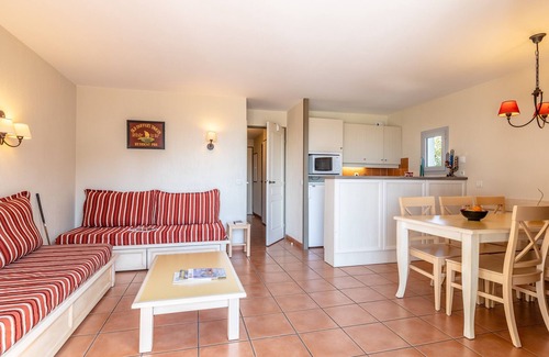 Arcangues Apartamento | Sur le Golf D'arcangues et Face à la Rhune