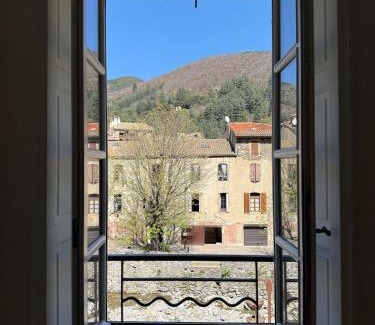 Valleraugue Apartamento | Sur les quais
