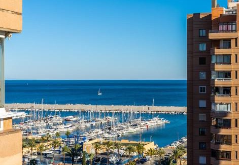 Centro de Fuengirola Apartamento | Sur Suites Palmeras 2