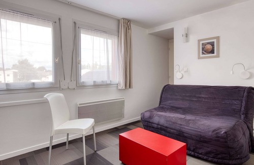 Saint-Herblain Hotel | Sure Hotel by Best Western Nantes Saint-Herblain