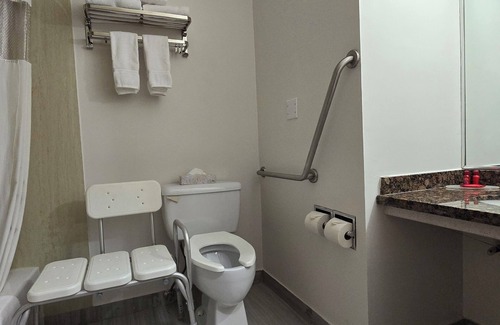 Richmond City Centre Hotel | SureStay by Best Western Richmond Vancouver Airport