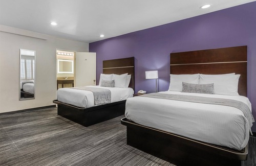 Fairfax District Hotel | SureStay Hotel by Best Western Beverly Hills West LA