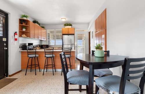 Ensenada Apartamento | Surf Beach Villa Apt 201 one block from the beach