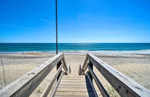 Surf City Casa | Surf City House about 400 Ft Walk to Beach with Decks!