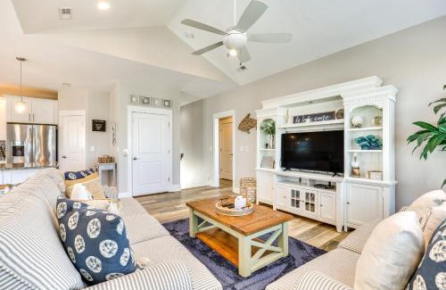 Surf City Casa | Surf City House about 400 Ft Walk to Beach with Decks!