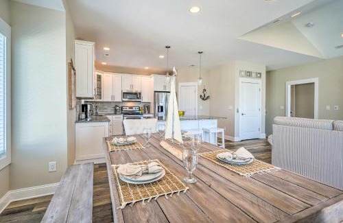 Surf City Casa | Surf City House about 400 Ft Walk to Beach with Decks!