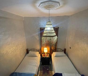 Hay El Farah Casa | Surf Like a Local Authentic Home Stay