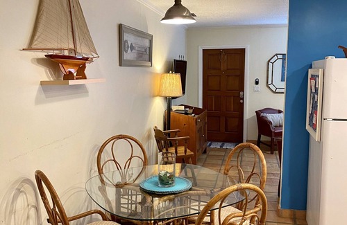 Briny Breezes Cabaña | Surf Road Cottage - en la playa