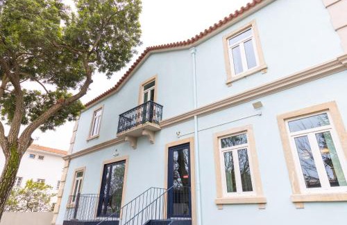 Parede Hostal | Surf & Sea Suites