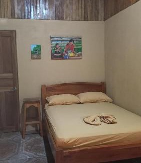 Pavones Hostal | Surf Shack Room #1