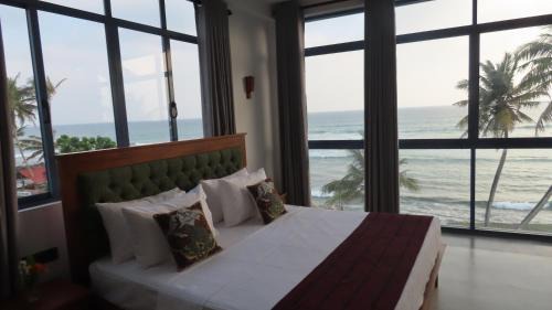 Kathaluwa Casa | Surf View Resort