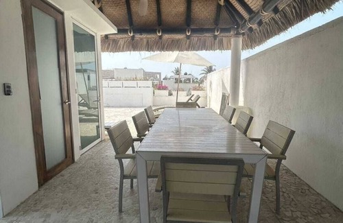 Granjas del Marqués Casa | Surf Villa in Acapulco Diamante, Close to the Beach
