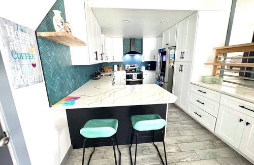 Waterloo Casa | Surfer Themed Lake House in Lake House in Waterloo NE