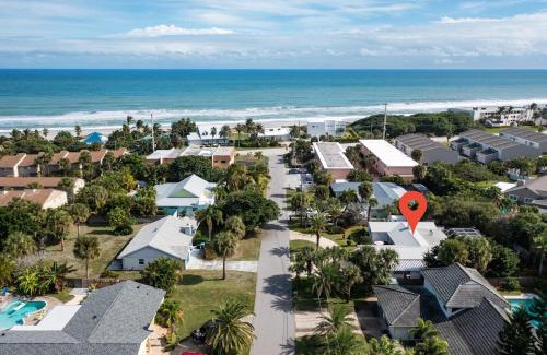 Melbourne Beach Casa | Surfs Up - Retreat At The Beach With Heated Pool