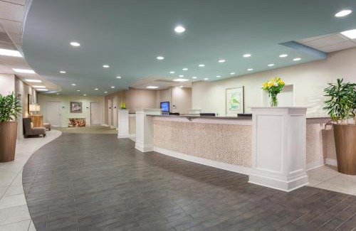 Surfside Beach Complejo | Surfside Beach Oceanfront Hotel