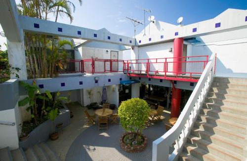 Onna Cama Y Desayuno | Surfside Bed & Breakfast