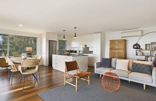 Killcare Casa | 'Surfside' by Accom Holidays
