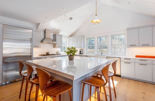 Surfside Casa | Surfside Oasis with Pool, Spa & Pickleball