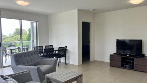 Currimundi Apartamento | Surfside One Unit 4