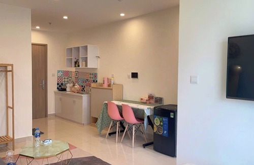 District 9 Apartamento | SURIHOME- Vinhomes Grand Park Apartments