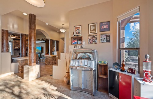Rio Verde Foothills Casa | Surround yourself in beauty w/ panoramic vu's of the mtns and the Sonoran Desert