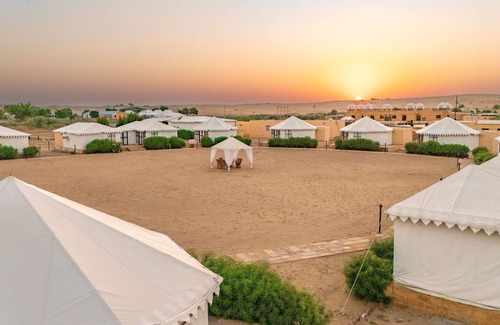 Jaisalmer Alquiler De RV | Surya-Ansh Desert Wellness Resort - Campsite