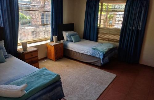 Kimberley Apartamento | Susanna's Self catering 2 bedroom apartment