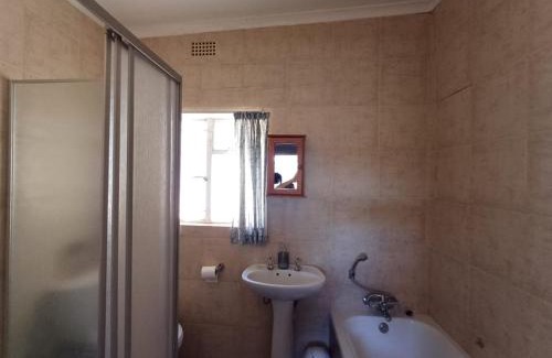 Kimberley Apartamento | Susanna's Self catering 2 bedroom apartment