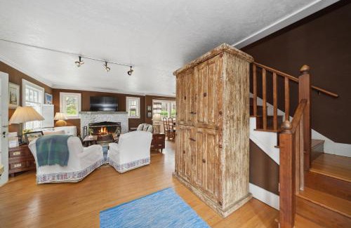 Manzanita Casa | Susans Beach Cottage Steps To Sand & Surf!