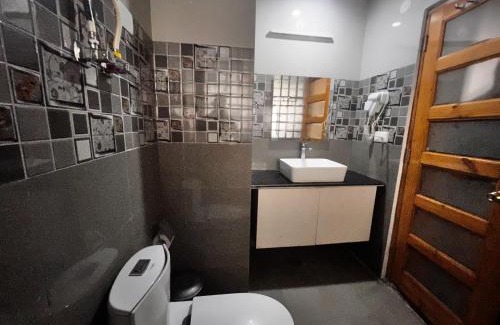 Mahrauni Hotel | Sushant Motel