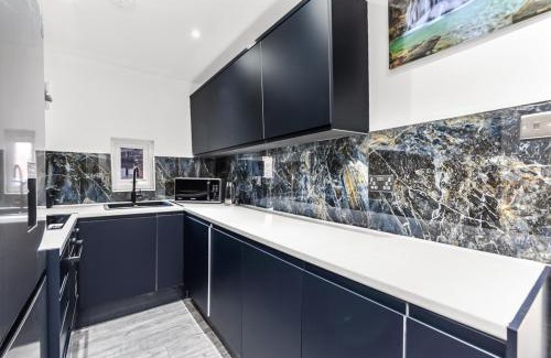 Sutton Central Apartamento | Sutton Apartment, Greater London