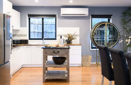 Daylesford Casa | Sutton Lodge Summary: