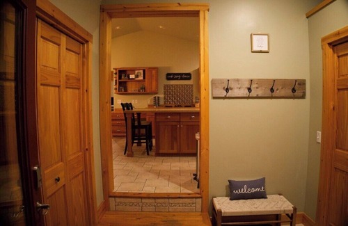 Suttons Bay Casa | Suttons Bay Therapy-Hot Tub/GameRoom/Fireplace/AC