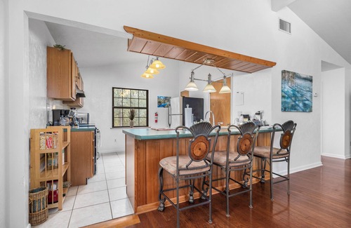 White Springs Cabina | Suwannee Comfort, Private Cozy Cabin on the Suwannee River