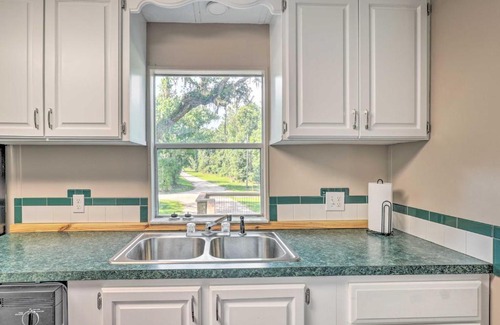 Branford Casa | Suwannee Riverfront Home Grill, Near Springs