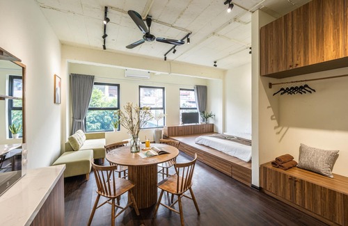 Trang Tien Apartamento | SUZEY villa with SKY VIEW