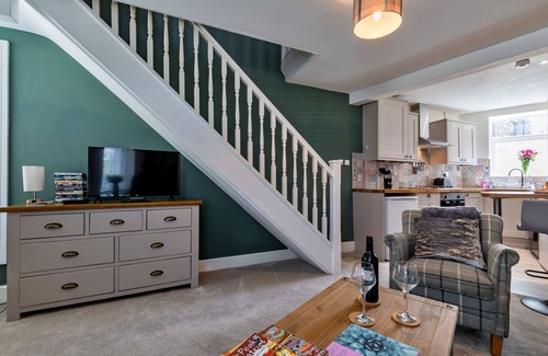 High Peak Cabaña | Suzy's Cottage