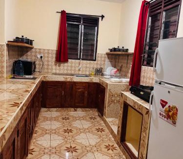 Galu Apartamento | Suzzieville Diani