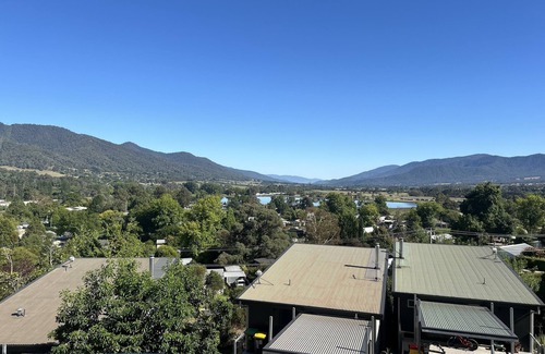Mount Beauty Apartamento | Apartamento Svarmisk con 3 habitaciones