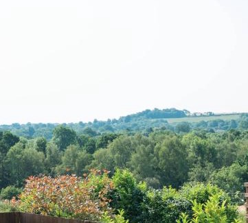 North Perrott Otro | Swallowfield Glamping-Unsinkable
