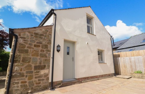Goosnargh Cabaña | SWALLOWS BARN AT YEW TREE FARM, with open fire in Longridge