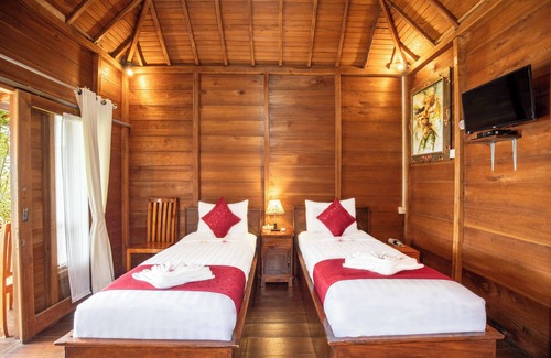 Penida Island Hotel | Swan Beach Inn