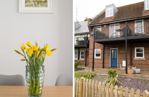 Arundel Casa | Swan Cottage