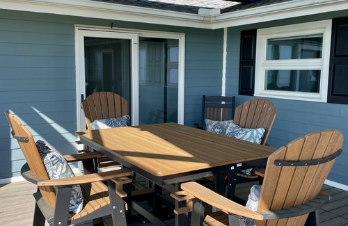 Rock Hall Casa | Swan Creek Luxury Waterfront. Private pond and spacious waterfront views