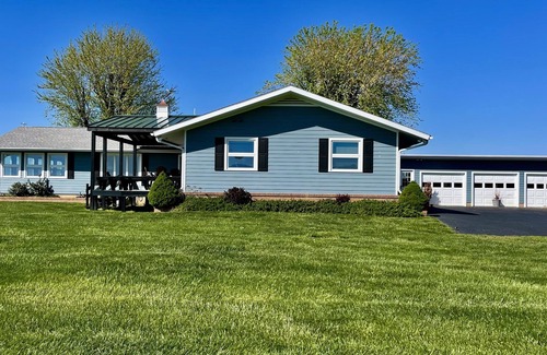 Rock Hall Casa | Swan Creek Luxury Waterfront. Private pond and spacious waterfront views