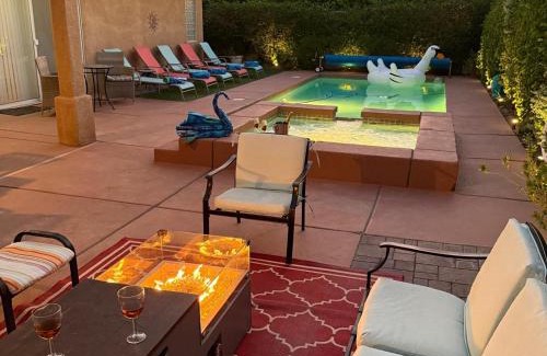 Palm Springs Casa | Swan House