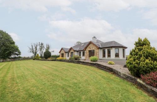 Ballyroddy Casa | Swan Lake