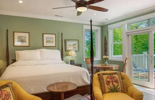 Ridge Cama Y Desayuno | Swanendele Inn at St. Mary's Maryland