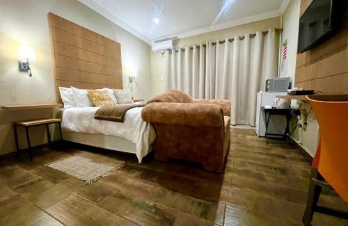 Rustenburg Casa | Swane’s guesthouse